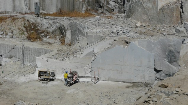 Cinzento Sta. Eulalia Quarry